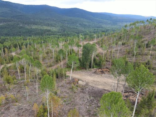 9468 Highway 3, Yahk, BC, V0B | Card Image