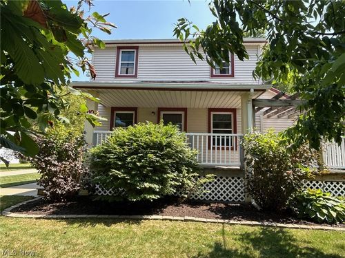 110 Railroad St, Lagrange, OH, 44050-9758 | Card Image