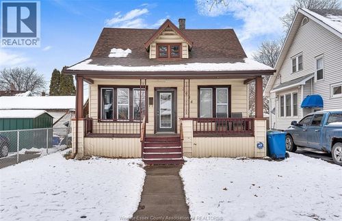 3484 Peter Street, Windsor, ON, N9C1J3 | Card Image