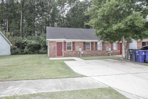128 Marlene Dr, Jacksonville, NC, 28546-7538 | Card Image