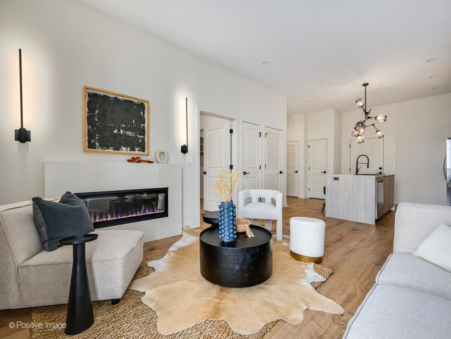 206 - 11 W Prospect Ave, Condo with 1 bedrooms, 1 bathrooms and 1 parking in Mount Prospect IL | Image 4