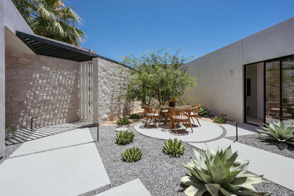 Residential in Palm Desert 5