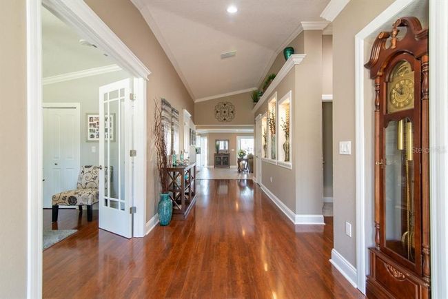 695 Island Way, House other with 4 bedrooms, 4 bathrooms and null parking in CLEARWATER BEACH FL | Image 4