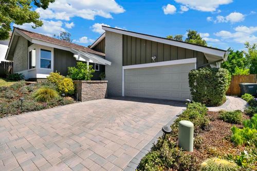 17233 Cuvee Ct, Poway, CA, 92064-1214 | Card Image
