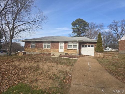 1255 Bosworth Dr, Saint Louis, MO, 63137-1913 | Card Image