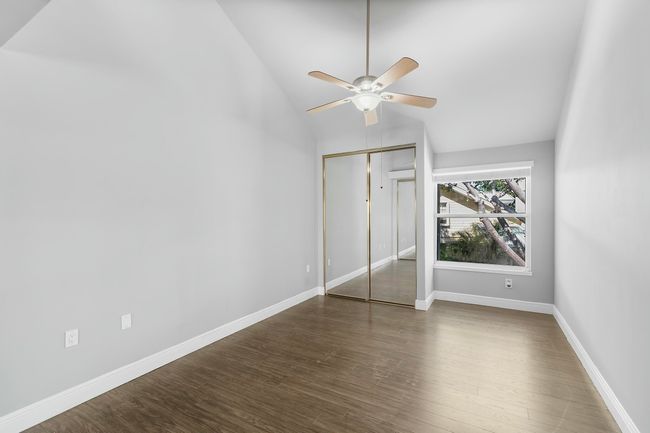 2701 Amherst Ct, Condo with 3 bedrooms, 2 bathrooms and null parking in Boynton Beach FL | Image 19