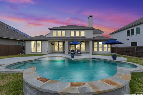 7986 Valley Crst, Fair Oaks Ranch, TX, 78015-4160 | Card Image