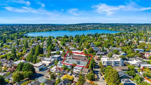 unit-206-2101 N 55th St, Seattle, WA, 98103-6263 | Card Image