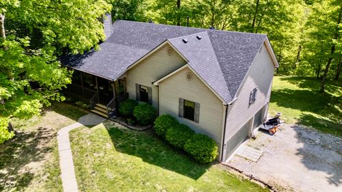 3273 Bailey Dr, Morgantown, IN, 46160-9804 | Card Image