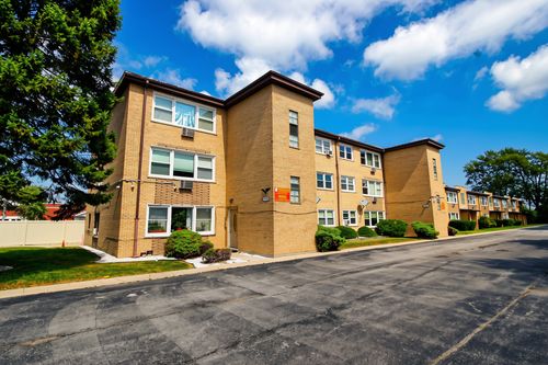 2c-10741 S Pulaski Rd, Chicago, IL, 60655-3938 | Card Image