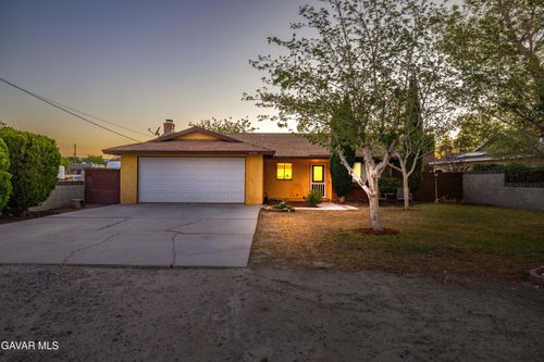 43349 18th St W, Lancaster, CA, 93534-5911 | Card Image