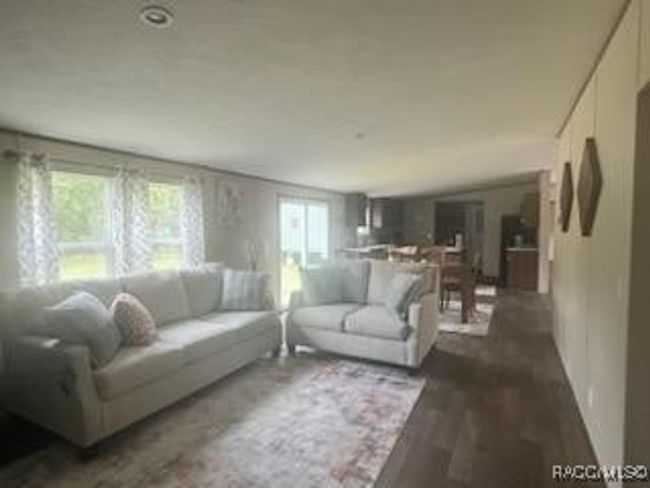 11211 Se 201 St St, House other with 4 bedrooms, 2 bathrooms and 1 parking in INGLIS FL | Image 6