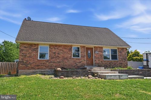 1833 Ritter Ave, BRISTOL, PA, 19007-6721 | Card Image
