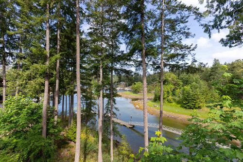 30b-12849 Lagoon Road, Madeira Park, BC, V0N2H0 | Card Image