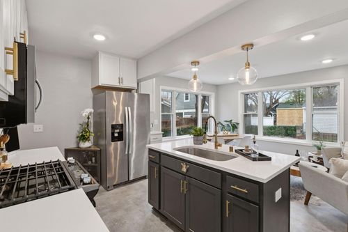 5217 France Ave S, Minneapolis, MN, 55410-2038 | Card Image