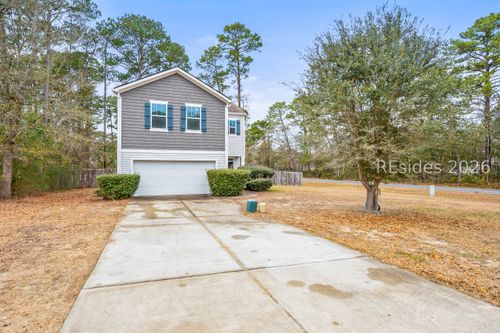 56 Holly Hall Rd, Lady's Island, SC, 29907-2508 | Card Image