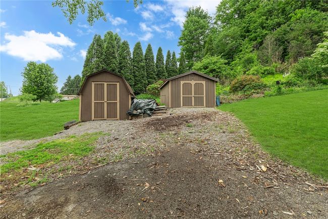 1369 Old Pulaski Rd, House other with 3 bedrooms, 3 bathrooms and 4 parking in Neshannock Twp PA | Image 45