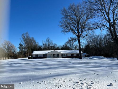 46 Buck Dr, KINTNERSVILLE, PA, 18930-9641 | Card Image