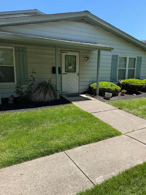 25d-2515 Nassau Dr, Columbus, OH, 43232-7219 | Card Image