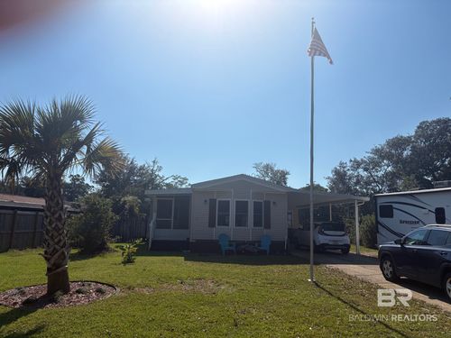 1679 Santa Cruz Dr, Lillian, AL, 36549-5205 | Card Image