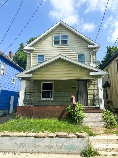 213 Cole Ave, Akron, OH, 44301-1753 | Card Image
