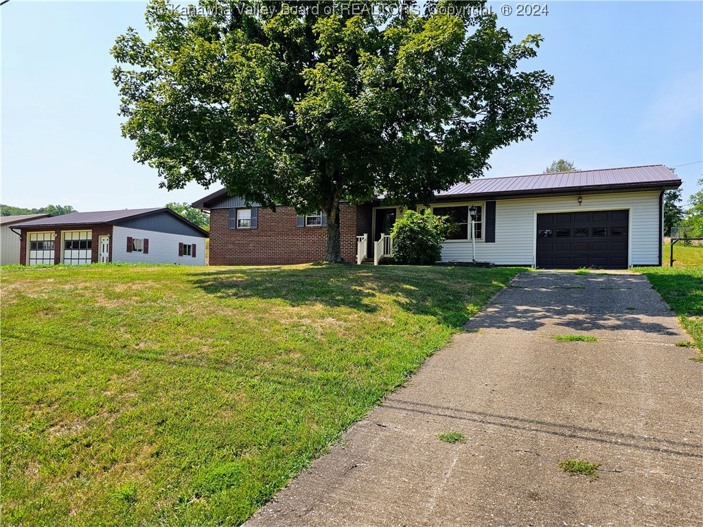 Ripley Rd, Point Pleasant, WV 25550