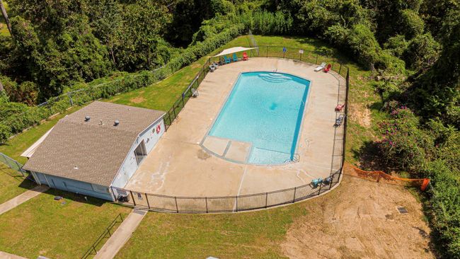 220 Tortuga Way, House other with 3 bedrooms, 2 bathrooms and null parking in Pointblank TX | Image 39