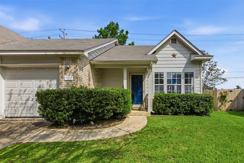 112 Prairie Springs Loop, Georgetown, TX, 78626-4783 | Card Image