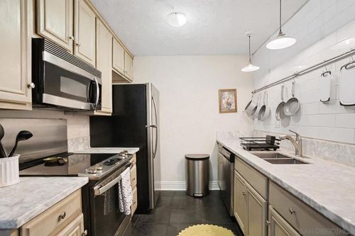 apt-3-4261 49th St, San Diego, CA, 92115-8022 | Card Image