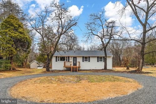 10789 Brent Town Rd, CATLETT, VA, 20119-2409 | Card Image