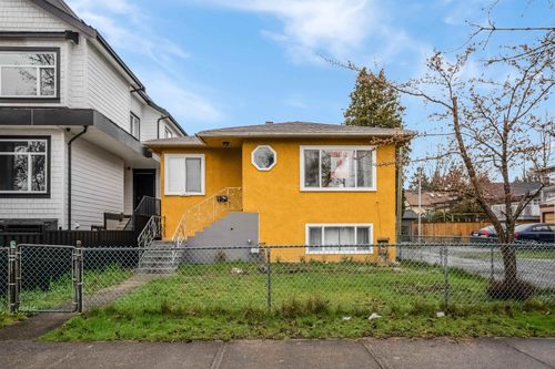 285 E 48th Avenue, Vancouver, BC, V5W2C9 | Card Image