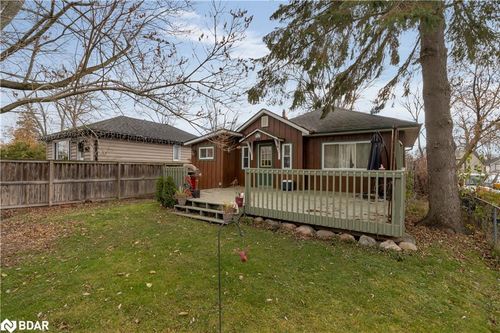 1061 2nd Line, Gilford, ON, L0L1K0 | Card Image