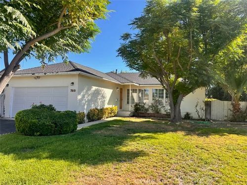 7010 Cozycroft Ave, Winnetka, CA, 91306-3409 | Card Image