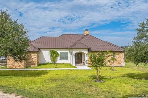 5698 Ranch Road 1376, Fredericksburg, TX, 78624 | Card Image