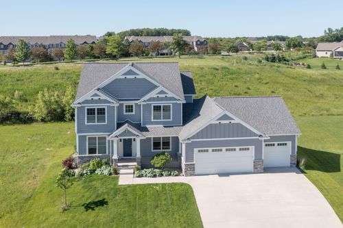 992 Southwell Enclave, Byron, MN, 55920-1645 | Card Image