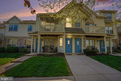 condo-806-806 Foxmeadow Drive, ROYERSFORD, PA, 19468 | Card Image