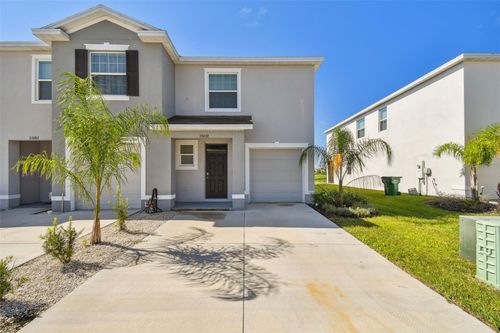 33078 Major Oak Dr, WESLEY CHAPEL, FL, 33545-3287 | Card Image