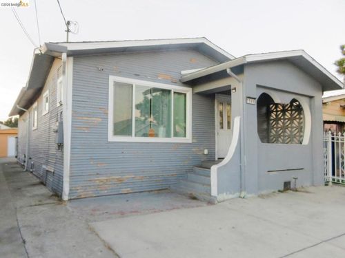 1649 72nd Ave, Oakland, CA, 94621-3399 | Card Image