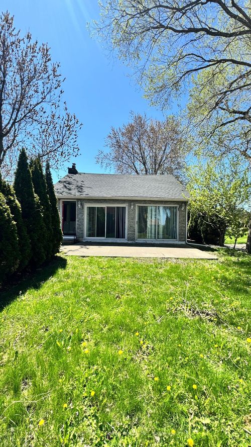 46 Windemere Rd, Hamilton, ON, L8E5G5 | Card Image
