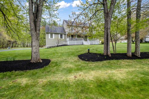 278 Long Hill Rd, Dover, NH, 03820-6106 | Card Image