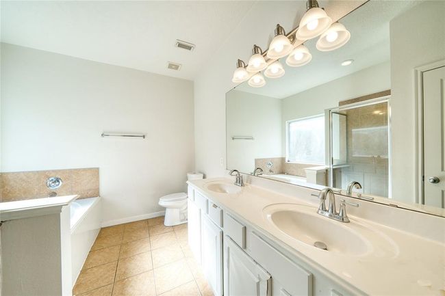 6610 Autumn Sunset Ln, House other with 4 bedrooms, 4 bathrooms and 2 parking in Spring TX | Image 25