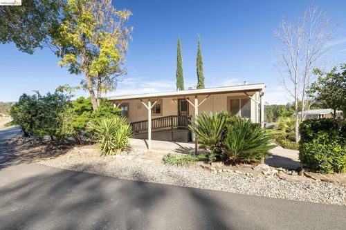 18717 Mill Villa Rd, Jamestown, CA, 95327 | Card Image