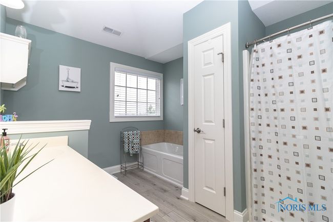 6750 Blue Stone Ct, House other with 4 bedrooms, 3 bathrooms and 2 parking in Whitehouse OH | Image 23