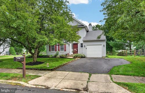 1620 Salem Ln, Quakertown, PA, 18951-2687 | Card Image