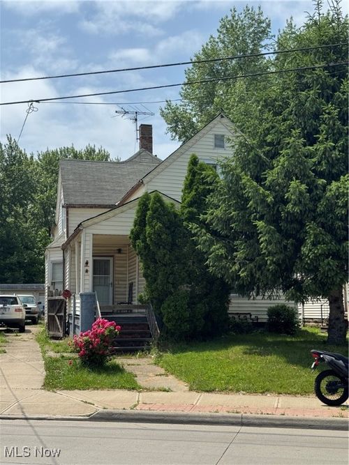 3454 Fulton Road, Cleveland, OH, 44109 | Card Image