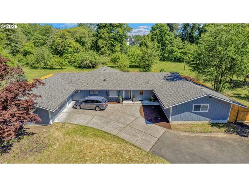 16710 Se Sunnyside Rd, Clackamas, OR, 97015-8772 | Card Image