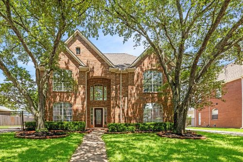 2715 Oakland Dr, Sugar Land, TX, 77479-3027 | Card Image