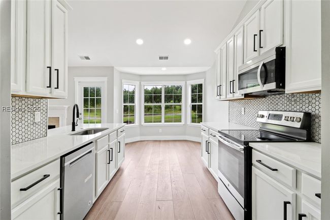 21 Hawthorne Ct, House other with 4 bedrooms, 2 bathrooms and null parking in Bluffton SC | Image 12