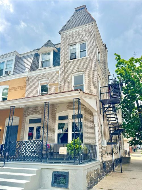 2-501 W Allen St, Allentown, PA, 18102-2405 | Card Image