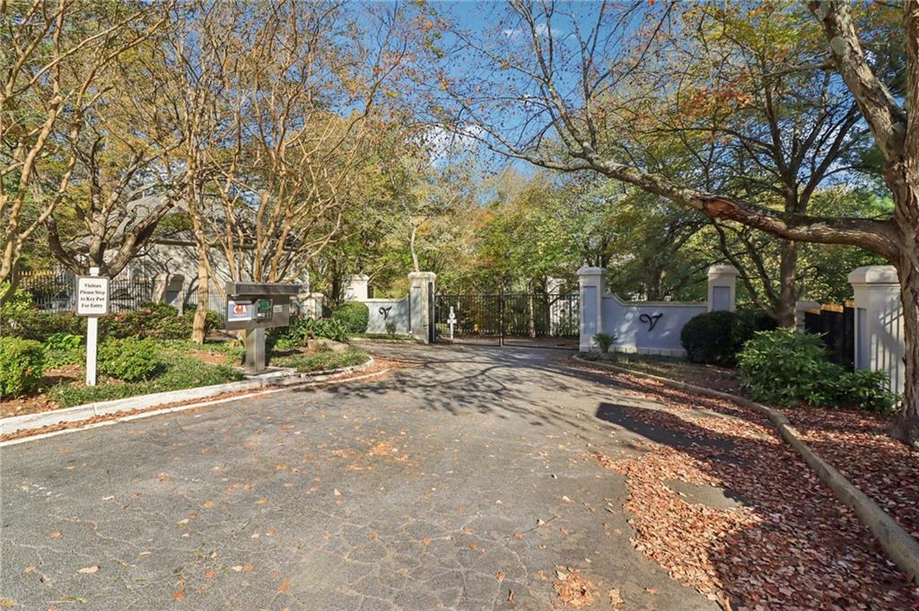 Residential in Atlanta 4